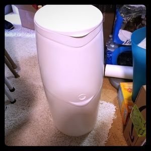 Diaper genie